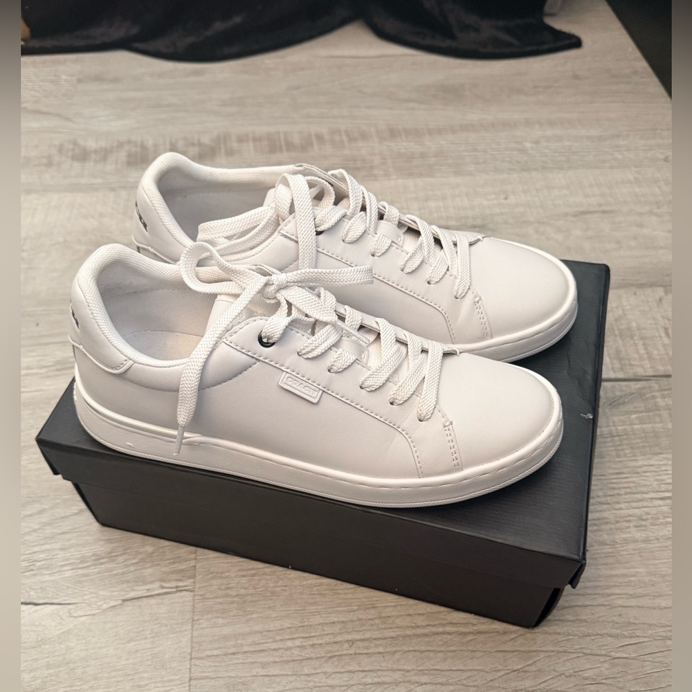 Coach Lowline Leather Low Top Sneakers in optic white size 8